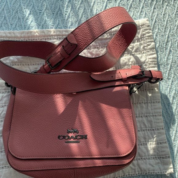 Coach cross body purse - Picture 3 of 3